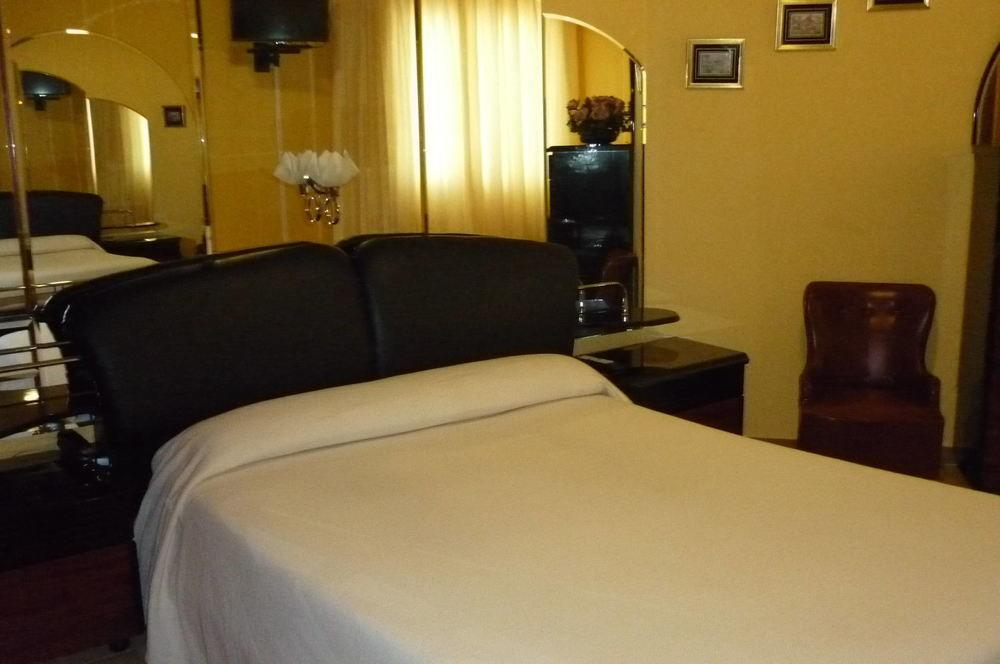Hotel Francisco Javier A Coruna Ngoại thất bức ảnh
